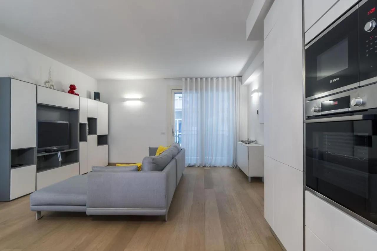 Easylife - Moderno Ed Elegante Trilocale In Corso Garibaldi Apartment Milan