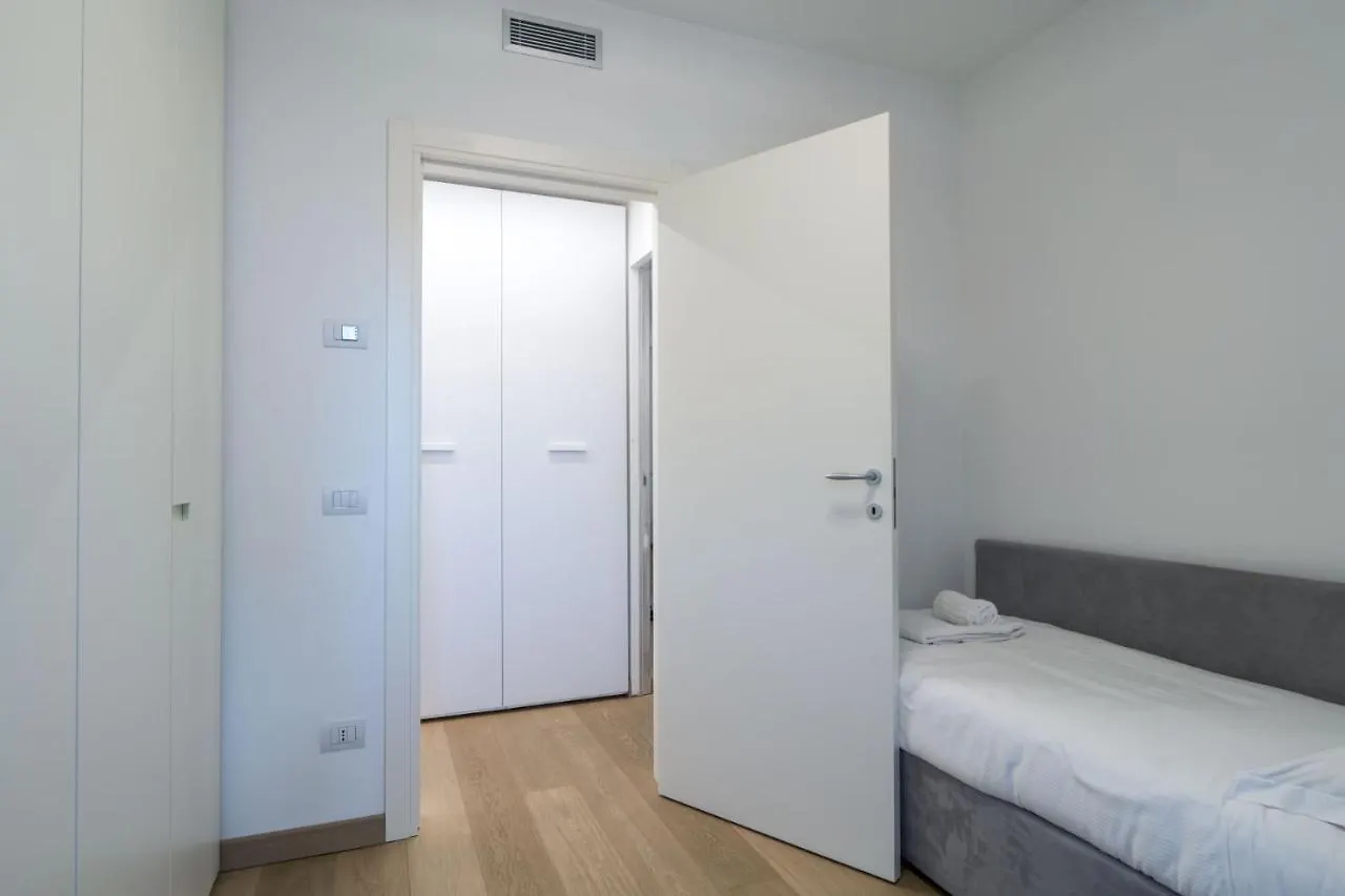 Easylife - Moderno Ed Elegante Trilocale In Corso Garibaldi Apartment Milan Italy